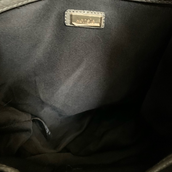 Backpack - Picture 3 of 7